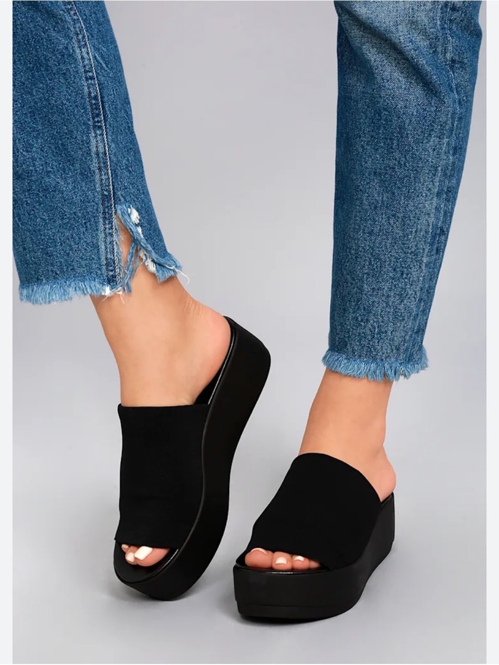 Women's Black Slide Platform Sandals - Sleek Slip-On Style